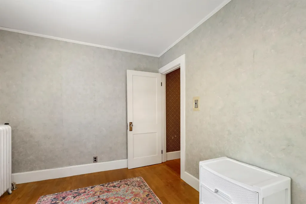 8 Garland Street Plymouth NH 03264