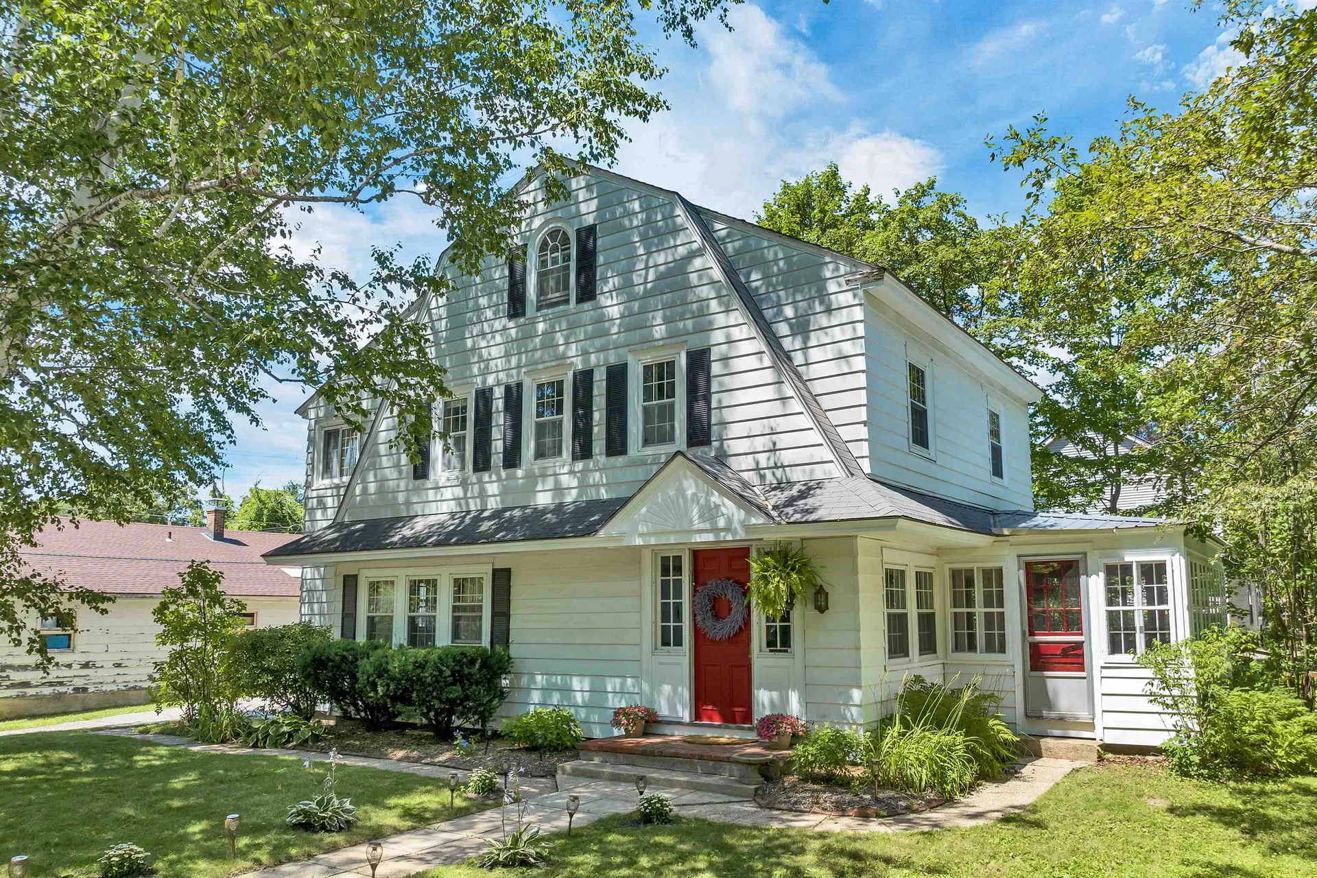 8 Garland Street Plymouth NH 03264