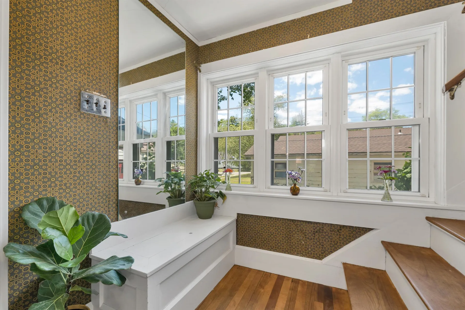 8 Garland Street Plymouth NH 03264