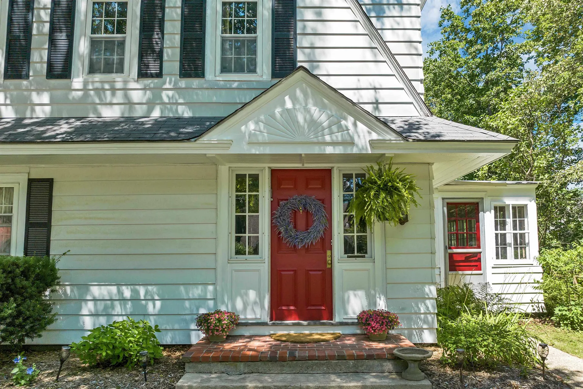 8 Garland Street Plymouth NH 03264