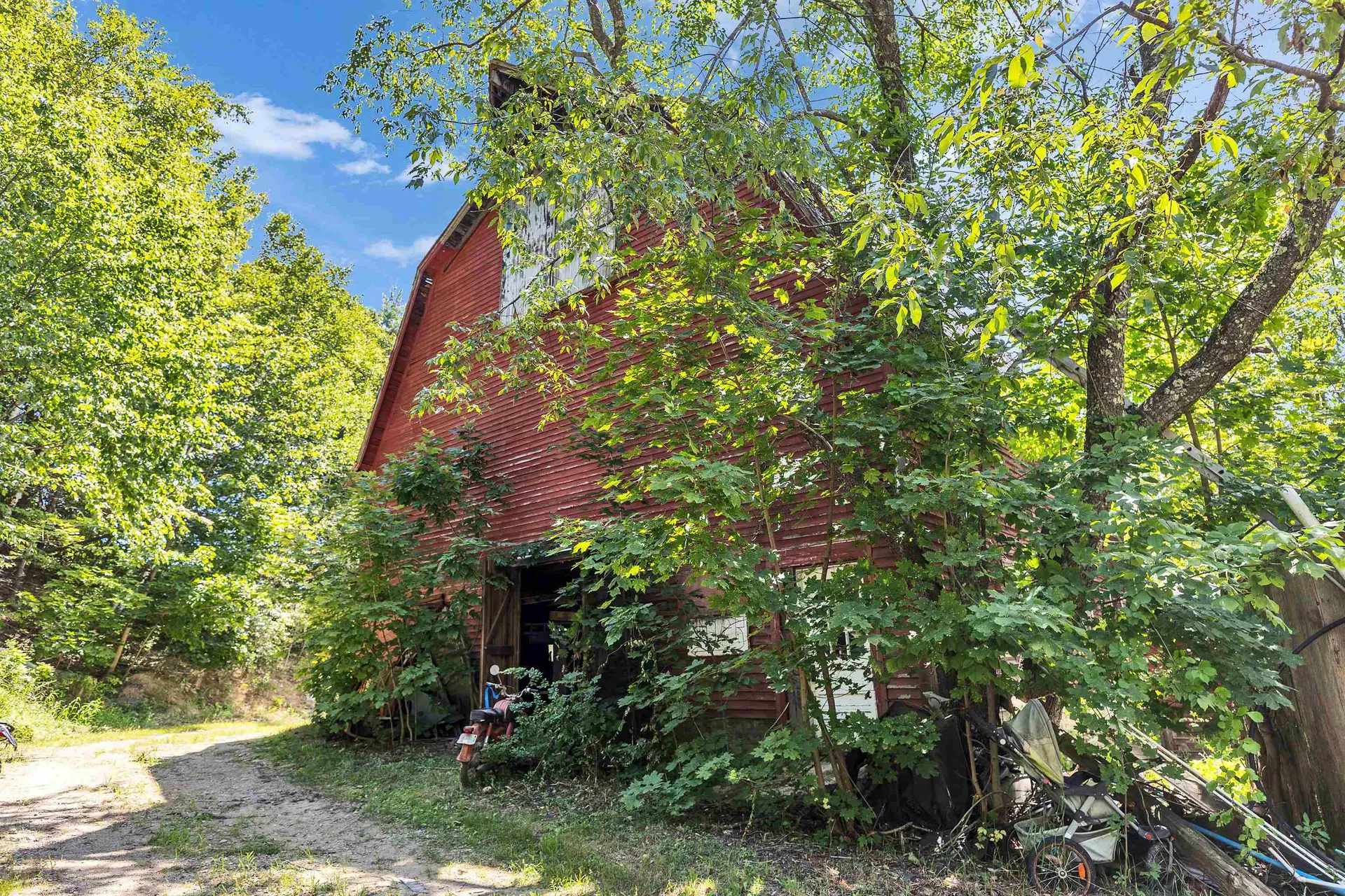 14 Leighton Lane Temple NH 03084