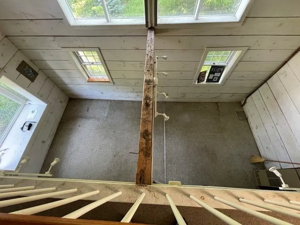 571 Center Road Hillsborough NH 03244