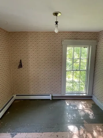 571 Center Road Hillsborough NH 03244