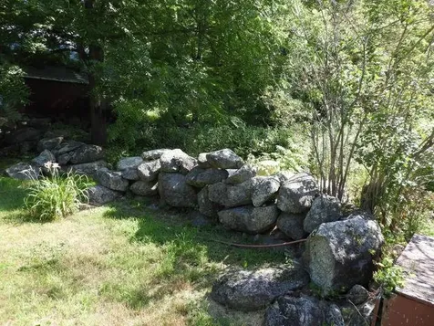 571 Center Road Hillsborough NH 03244