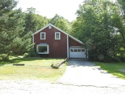 571 Center Road Hillsborough NH 03244