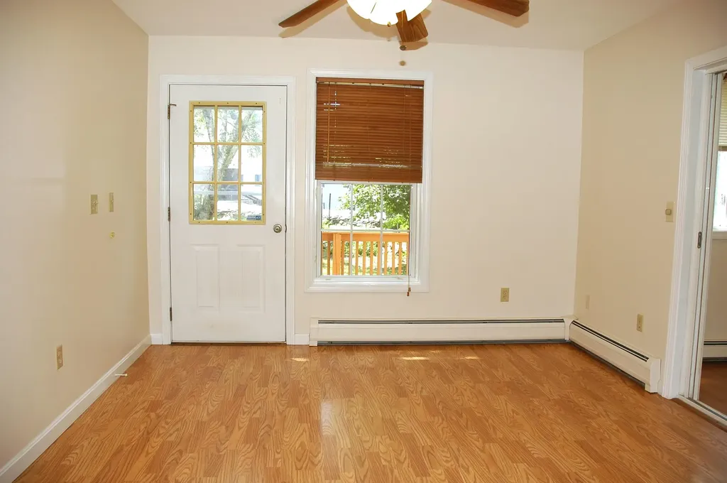 10 South Road Londonderry NH 03053