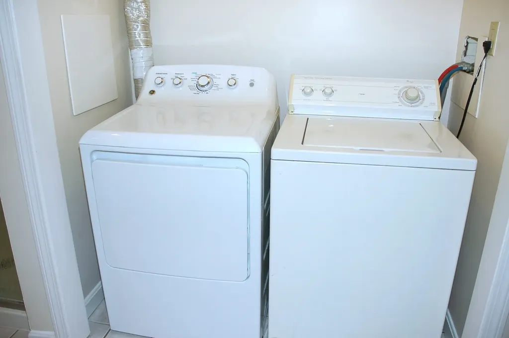 10 South Road Londonderry NH 03053