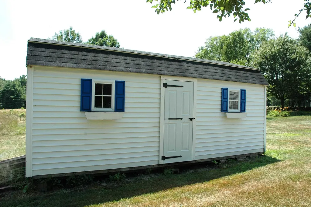 10 South Road Londonderry NH 03053