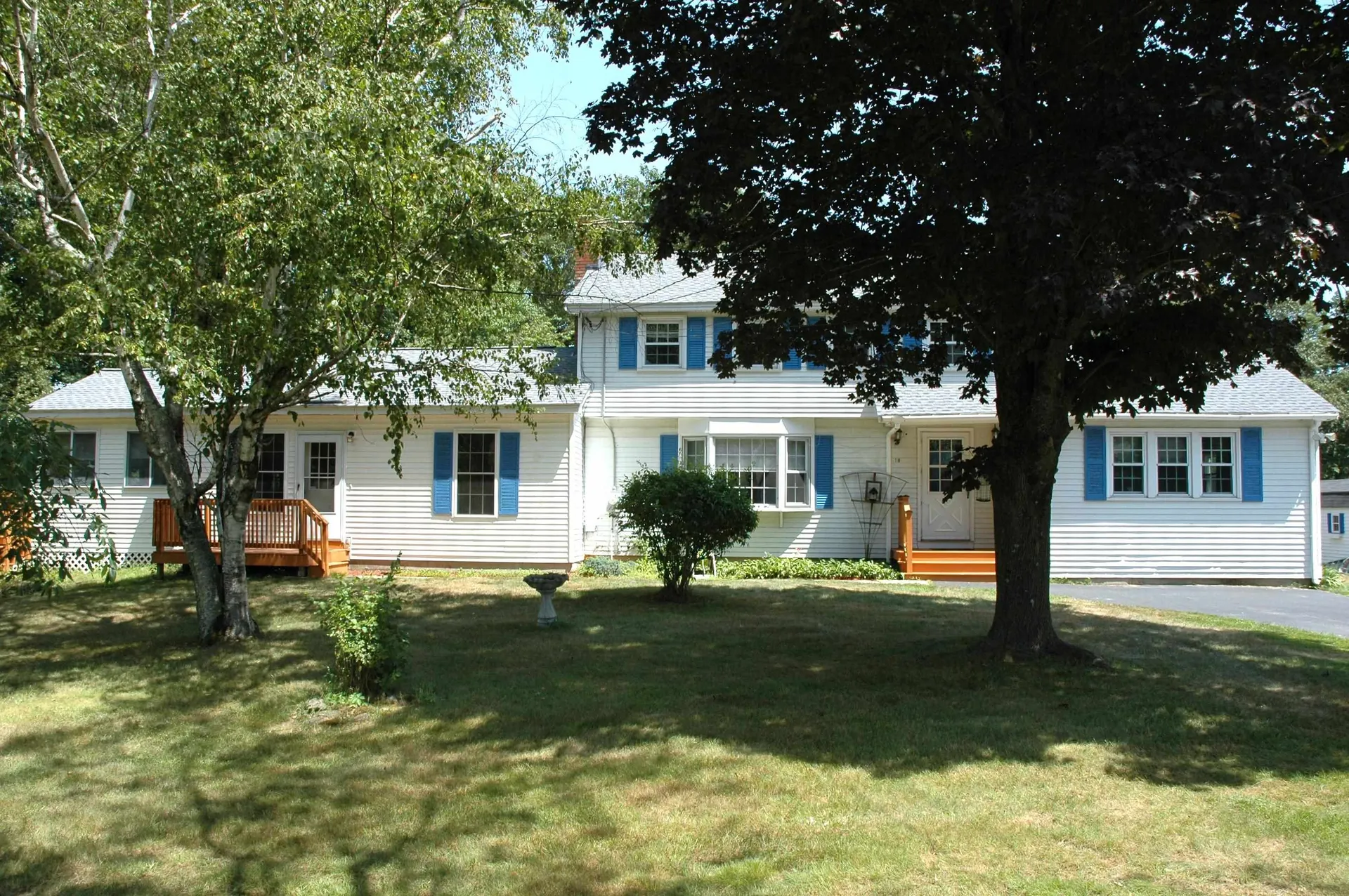 10 South Road Londonderry NH 03053