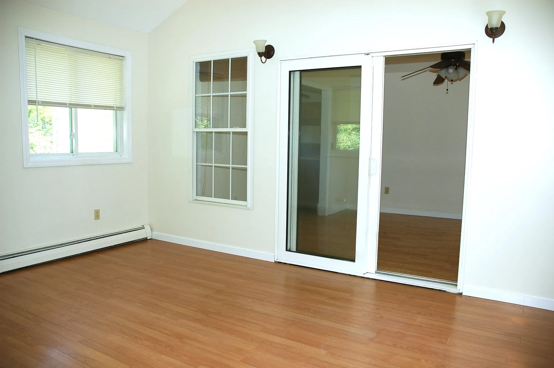 10 South Road Londonderry NH 03053