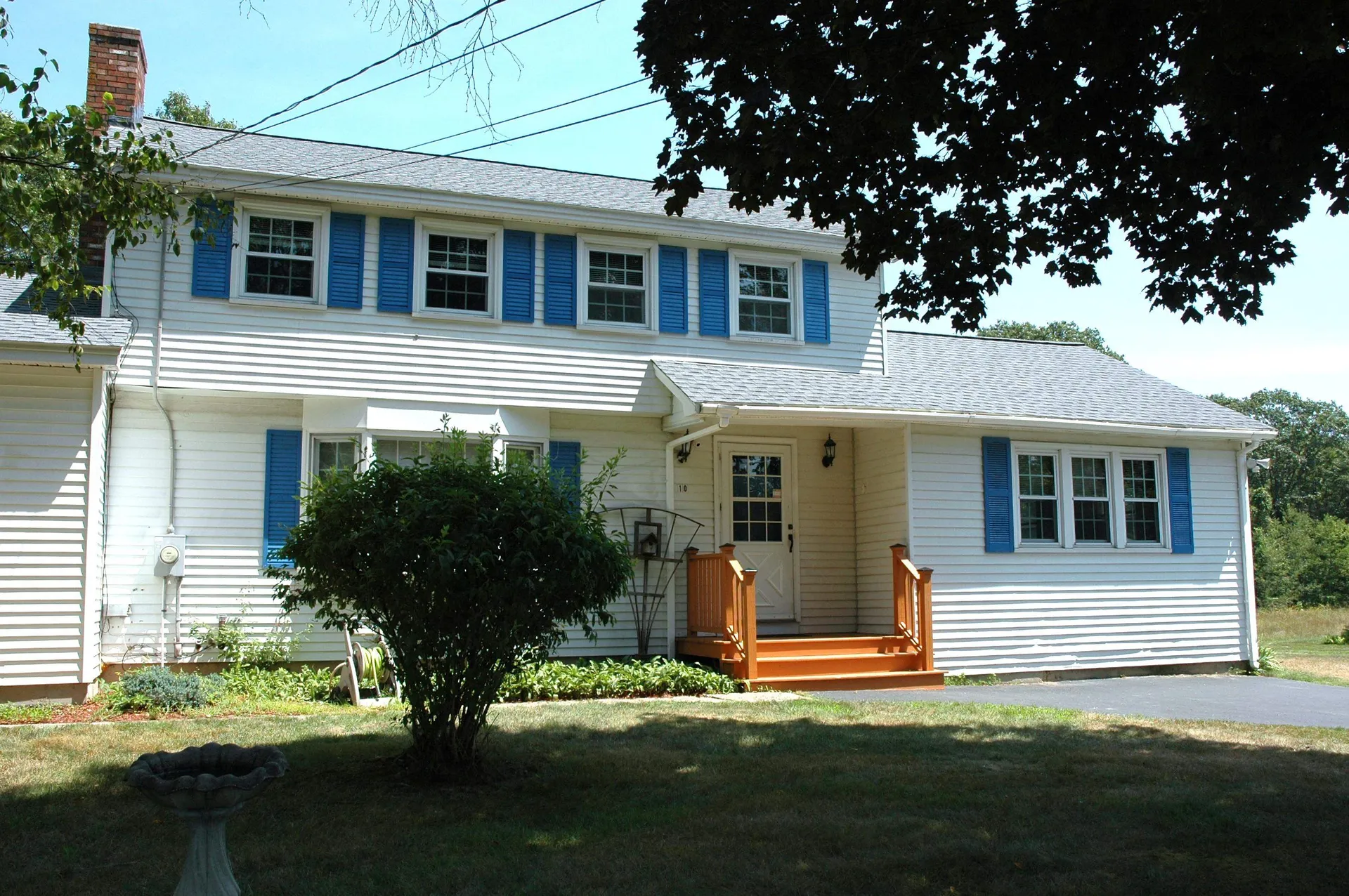 10 South Road Londonderry NH 03053