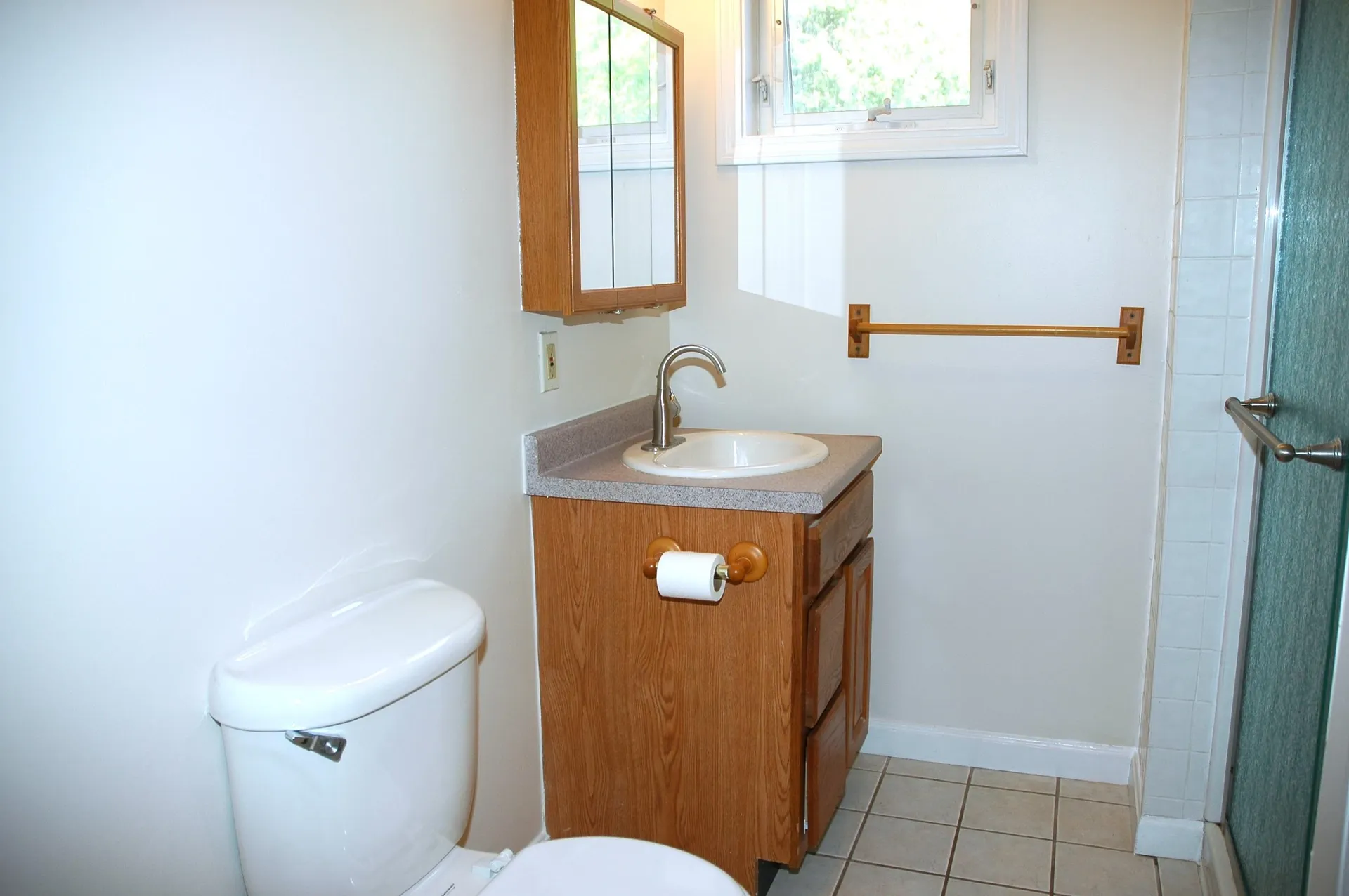 10 South Road Londonderry NH 03053