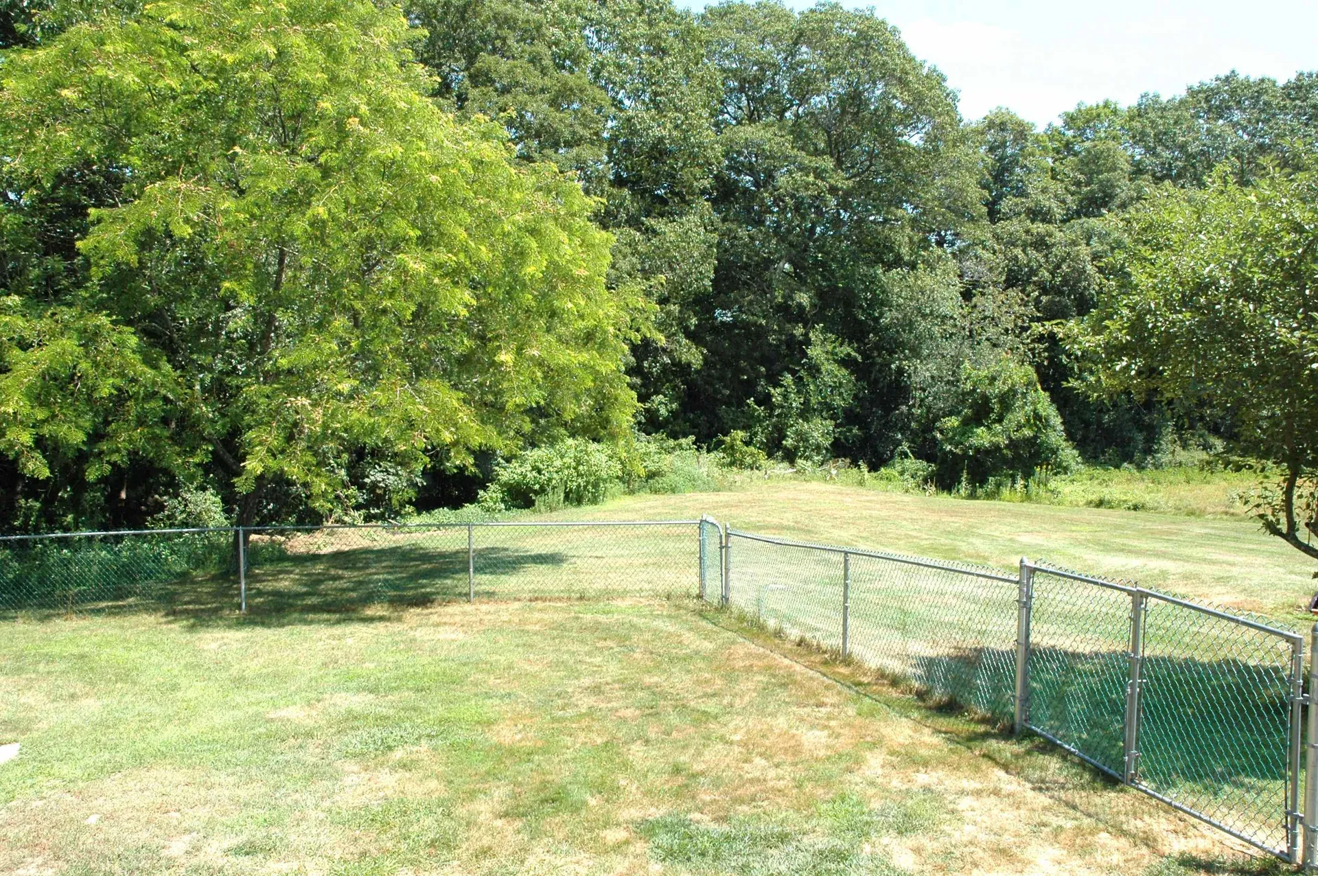 10 South Road Londonderry NH 03053