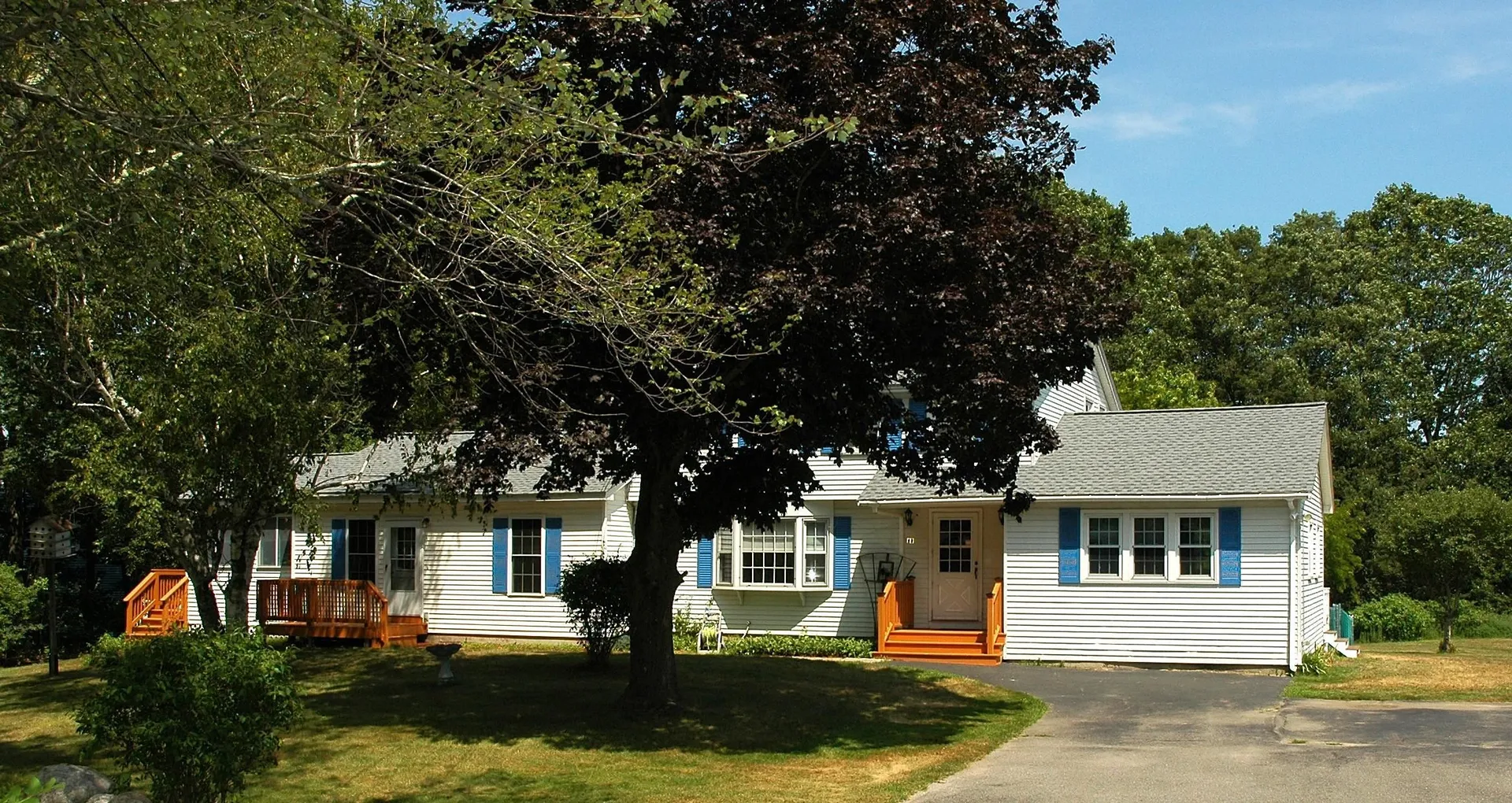 10 South Road Londonderry NH 03053