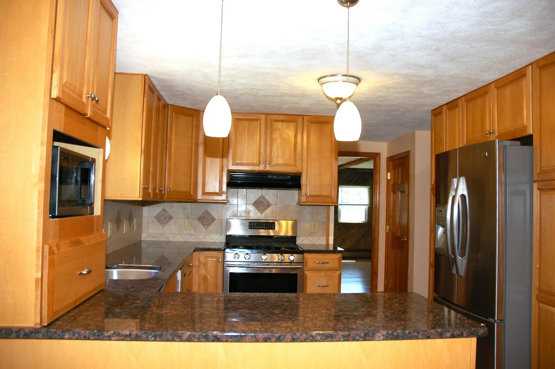 10 South Road Londonderry NH 03053