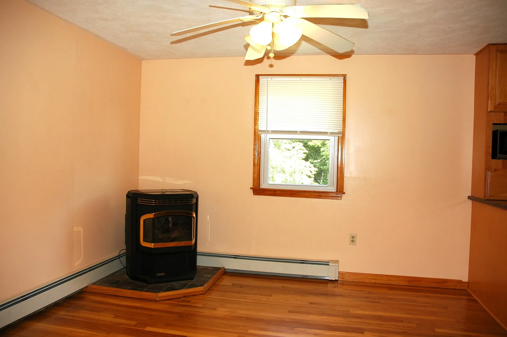 10 South Road Londonderry NH 03053