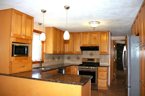 10 South Road Londonderry NH 03053