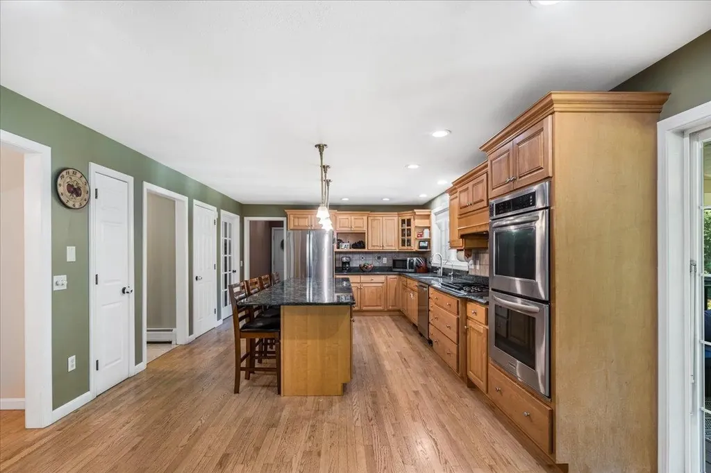 3 Chelsea Drive Bow NH 03304