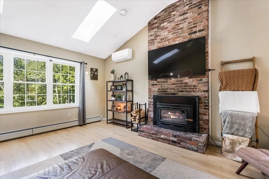 3 Chelsea Drive Bow NH 03304