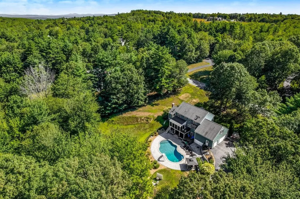 3 Chelsea Drive Bow NH 03304