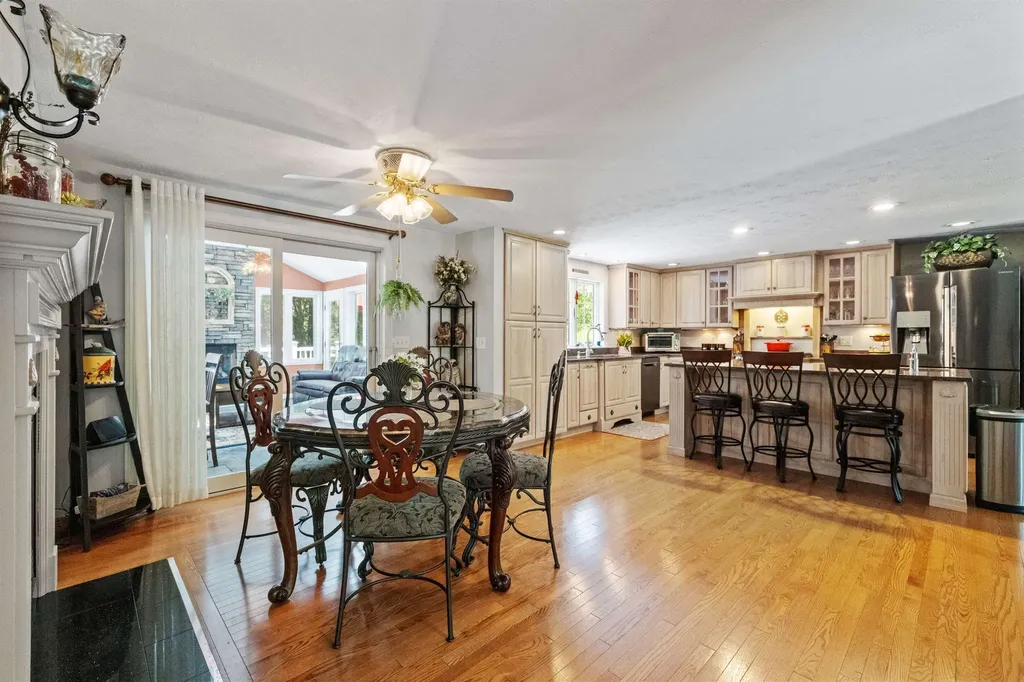 25 Chatfield Drive Litchfield NH 03052