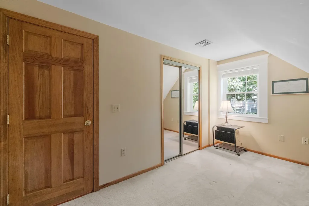 25 Chatfield Drive Litchfield NH 03052