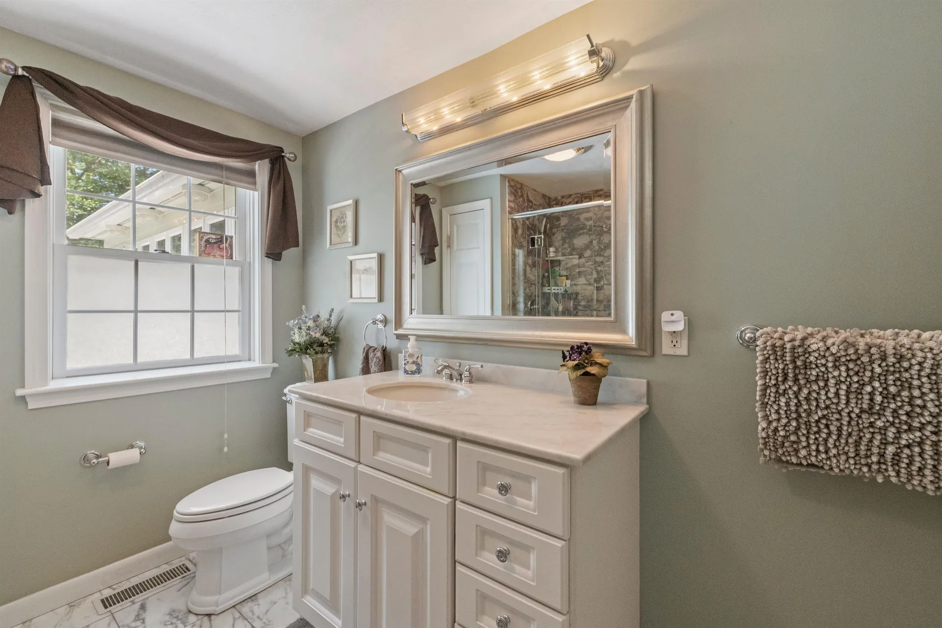 25 Chatfield Drive Litchfield NH 03052