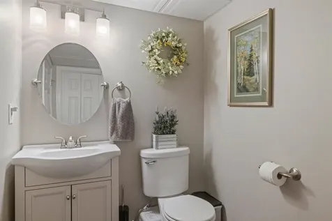 25 Chatfield Drive Litchfield NH 03052