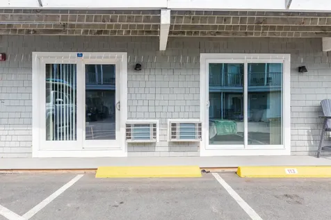 449 Ocean Boulevard Hampton NH 03842