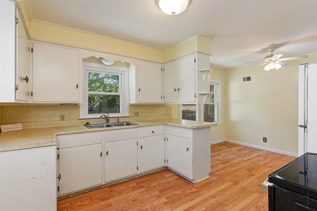 61 Cross Parkway Burlington VT 05408