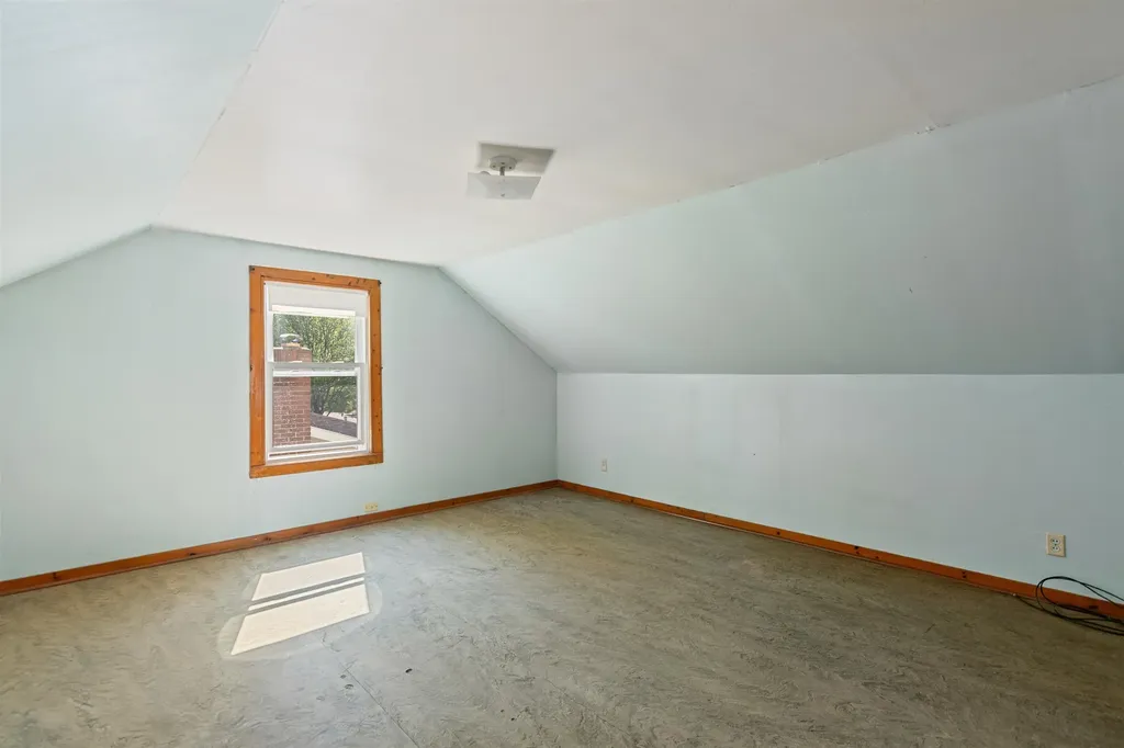 61 Cross Parkway Burlington VT 05408