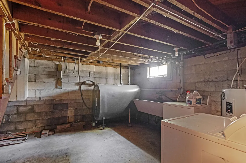 61 Cross Parkway Burlington VT 05408