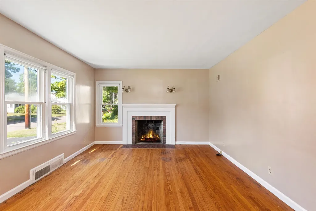 61 Cross Parkway Burlington VT 05408