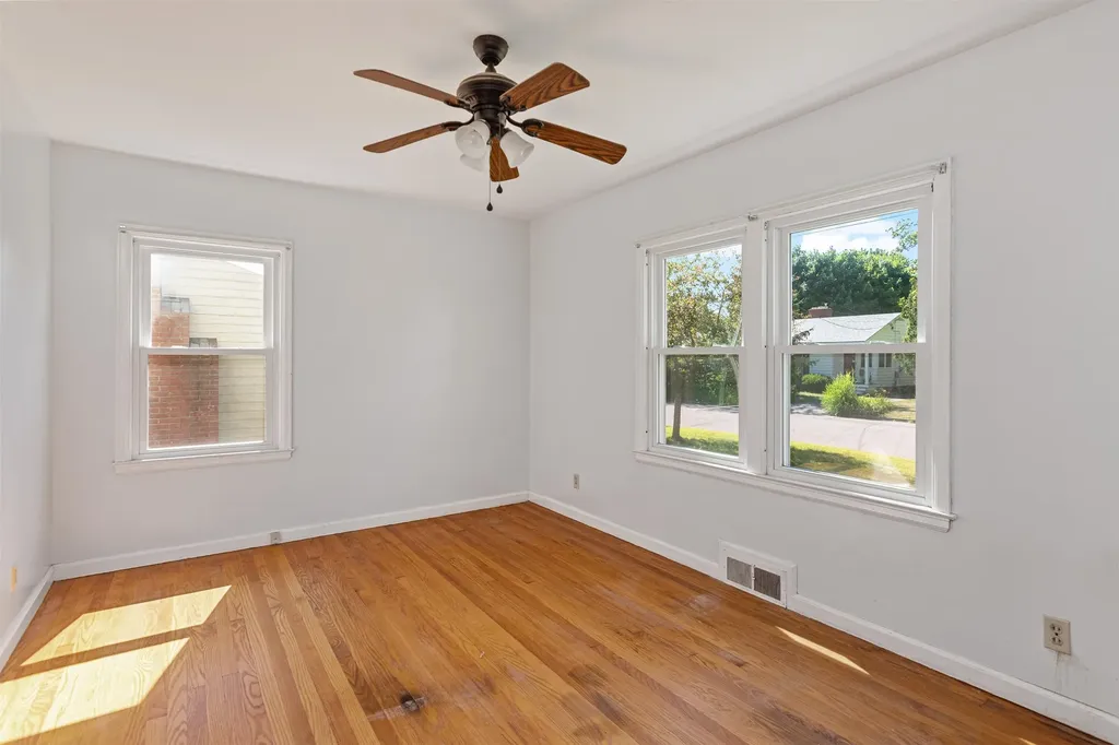 61 Cross Parkway Burlington VT 05408