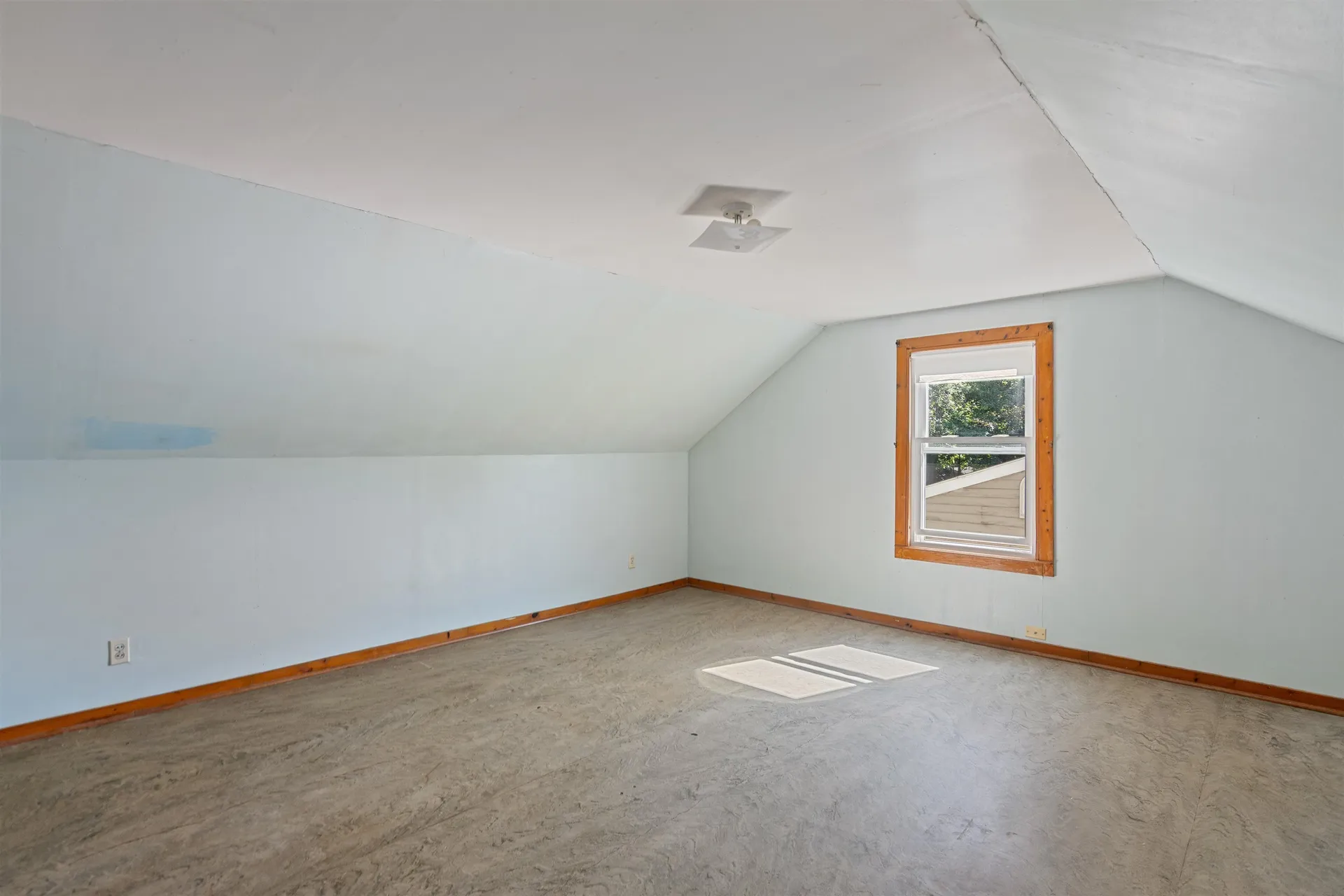 61 Cross Parkway Burlington VT 05408