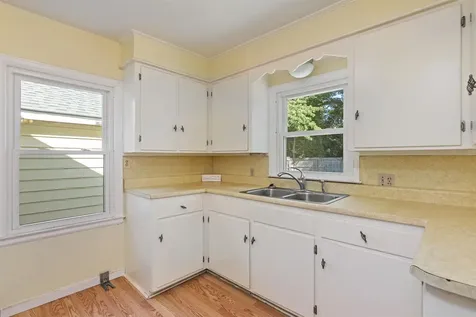 61 Cross Parkway Burlington VT 05408