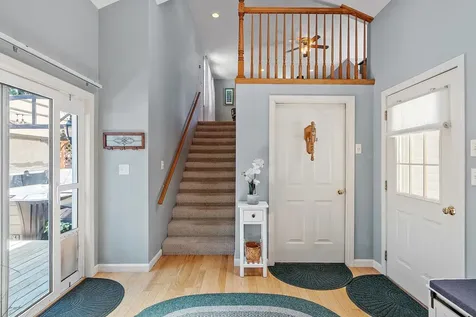 8 Adam Court Salem NH 03079