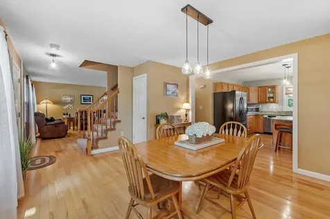 8 Adam Court Salem NH 03079