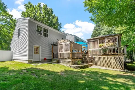 8 Adam Court Salem NH 03079
