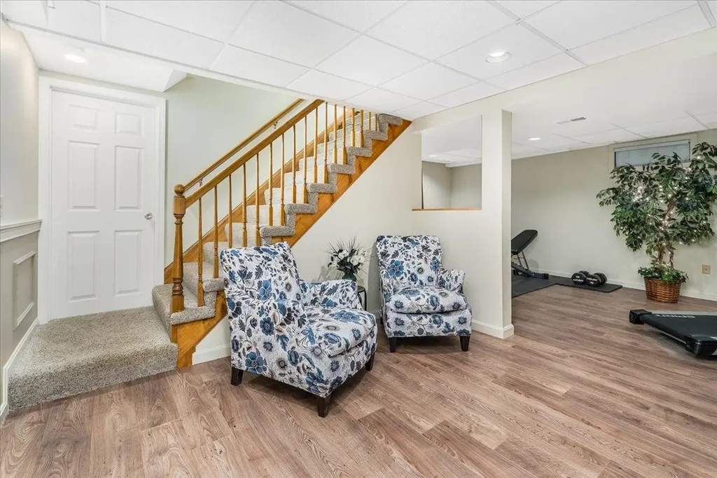14 Nathaniel Drive Hudson NH 03051