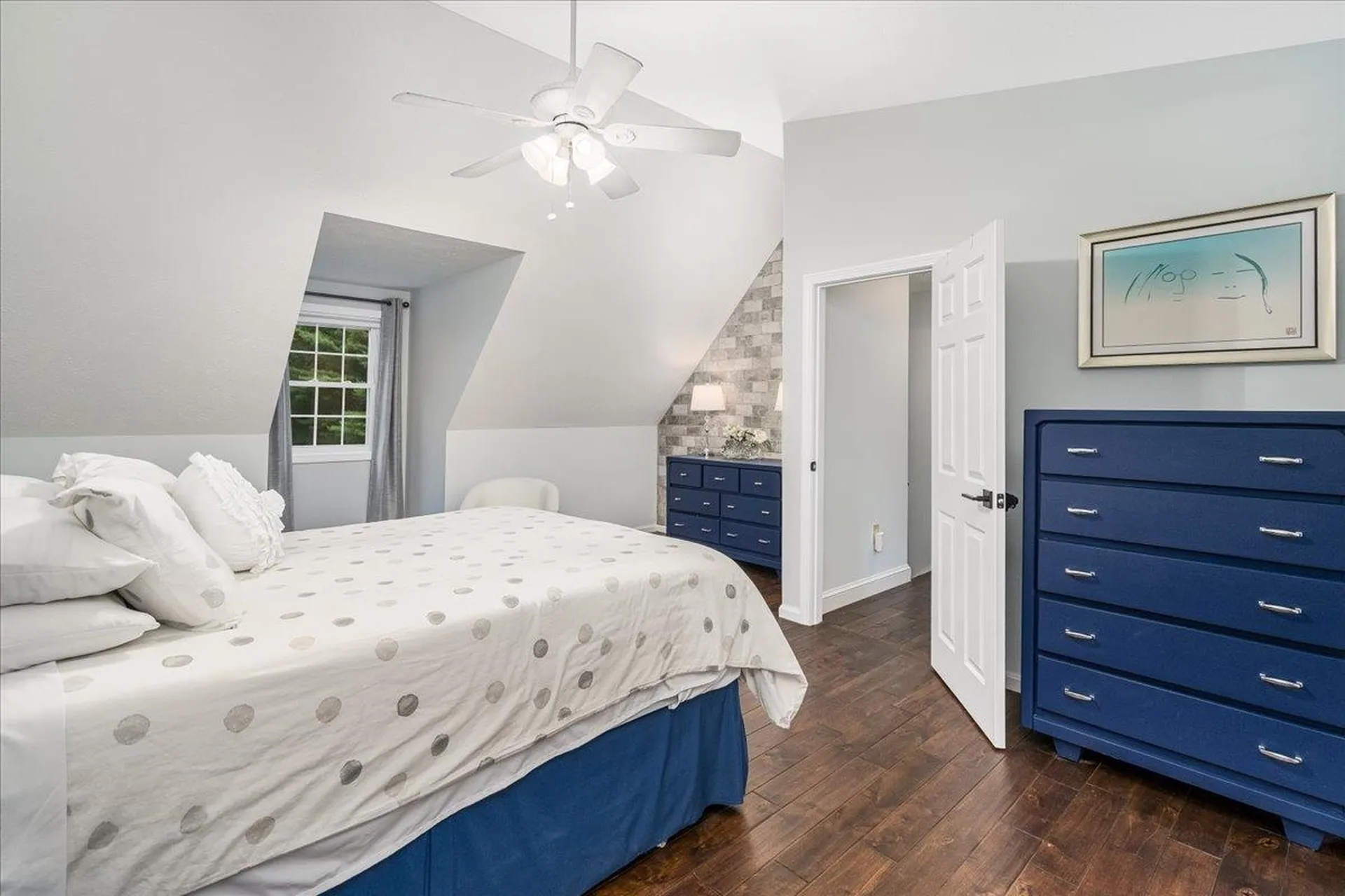14 Nathaniel Drive Hudson NH 03051