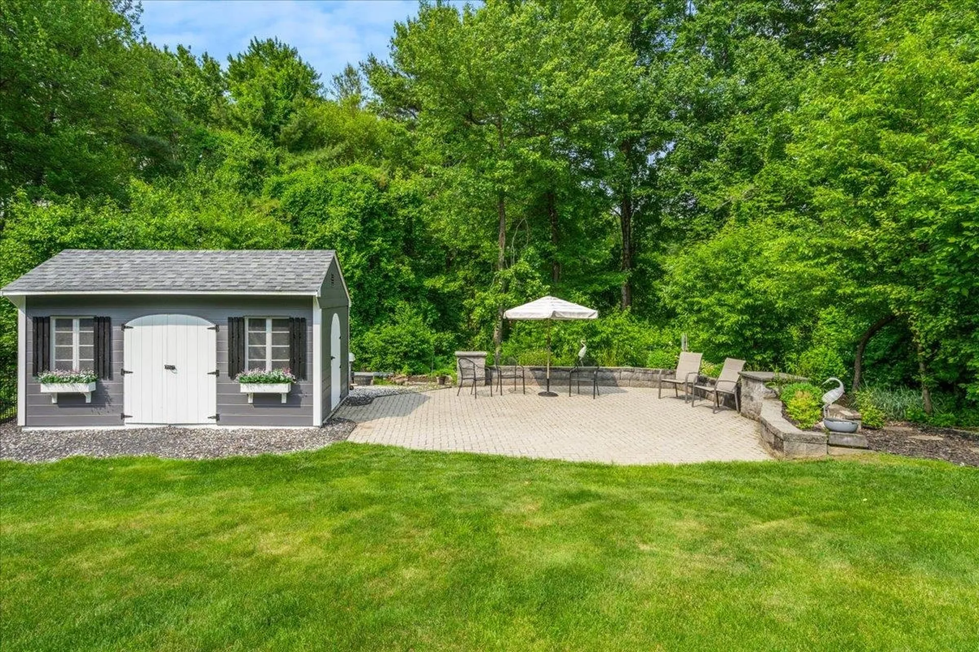 14 Nathaniel Drive Hudson NH 03051