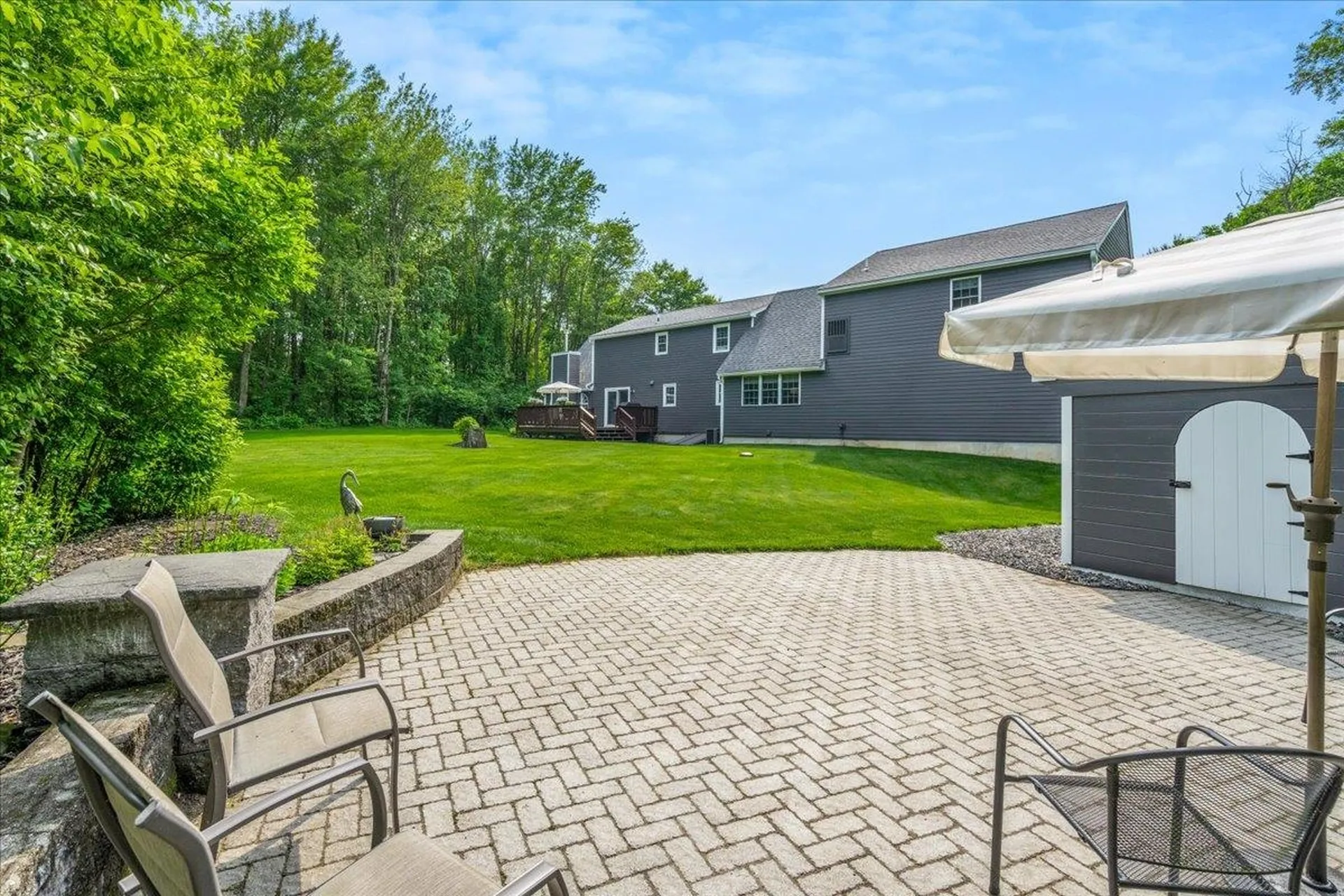 14 Nathaniel Drive Hudson NH 03051