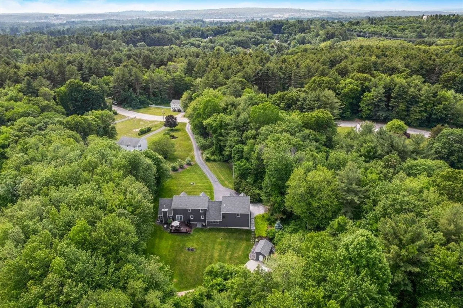 14 Nathaniel Drive Hudson NH 03051