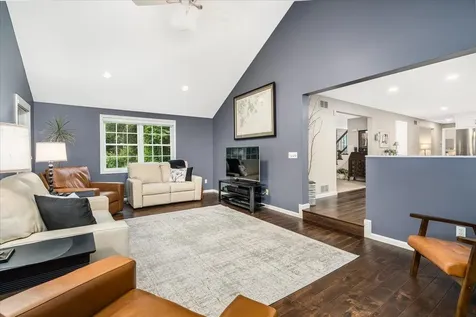 14 Nathaniel Drive Hudson NH 03051