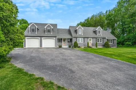 14 Nathaniel Drive Hudson NH 03051