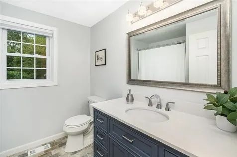 14 Nathaniel Drive Hudson NH 03051