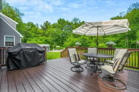 14 Nathaniel Drive Hudson NH 03051