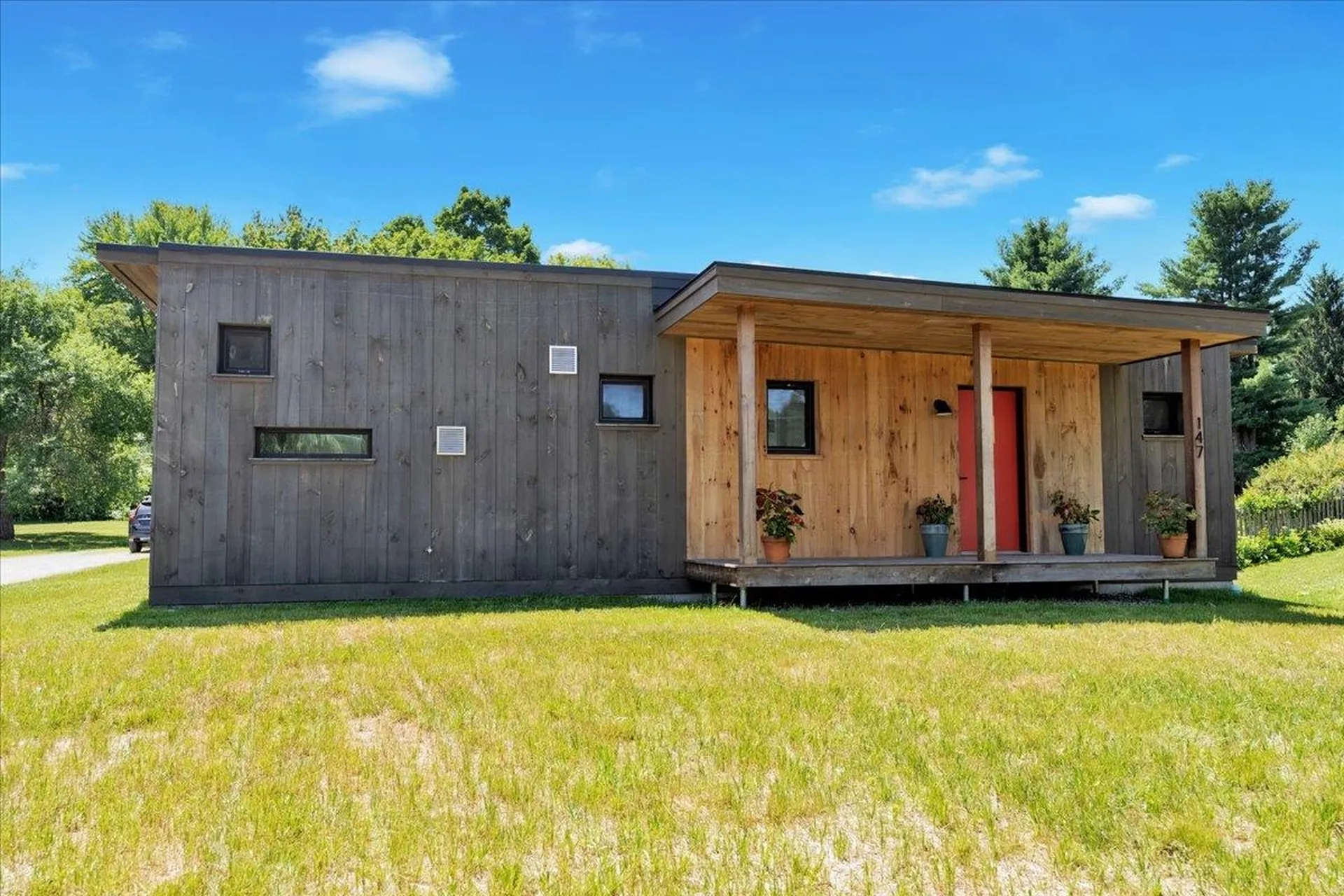 868 Falls Road Shelburne VT 05482