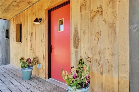 868 Falls Road Shelburne VT 05482